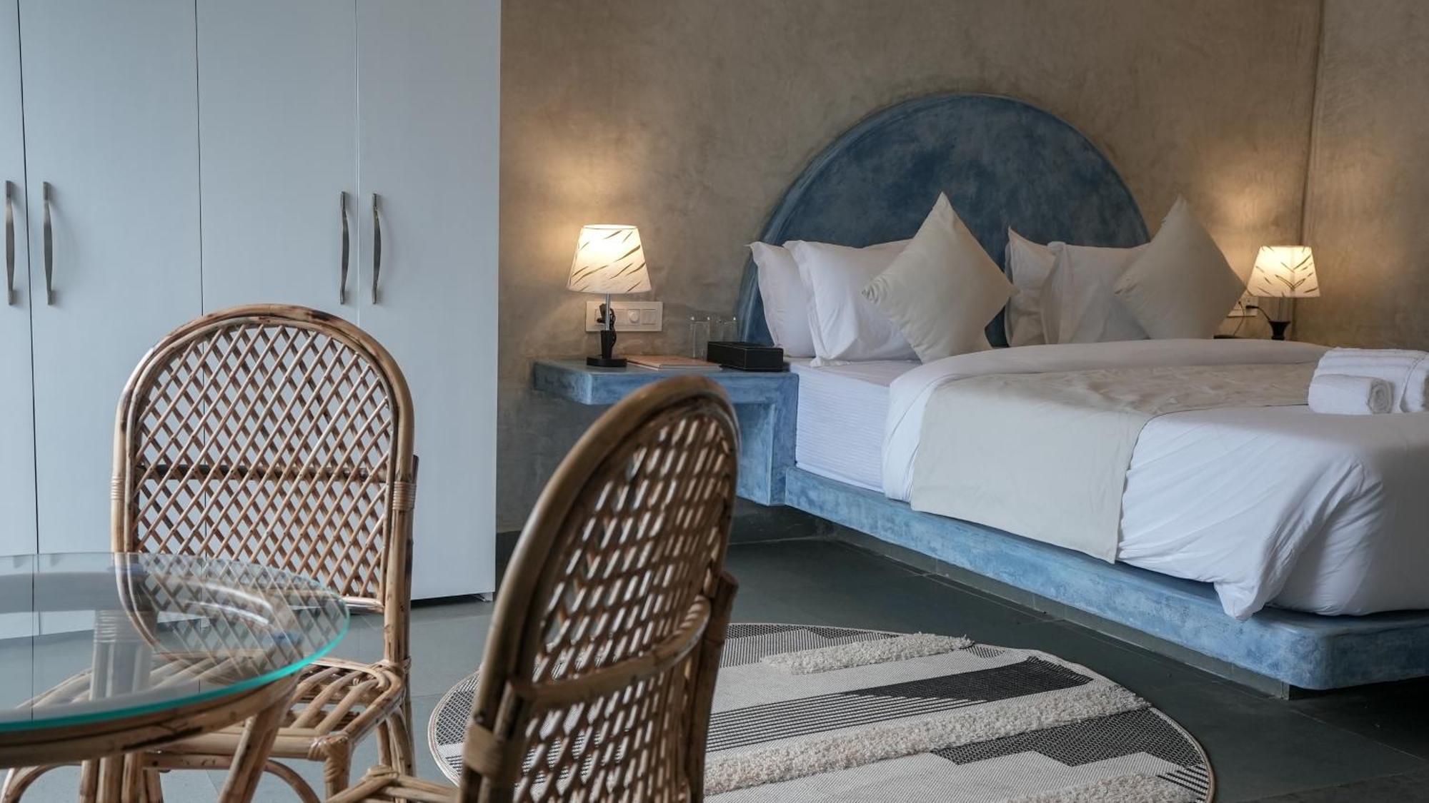Whiteflower Resort Morjim Buitenkant foto